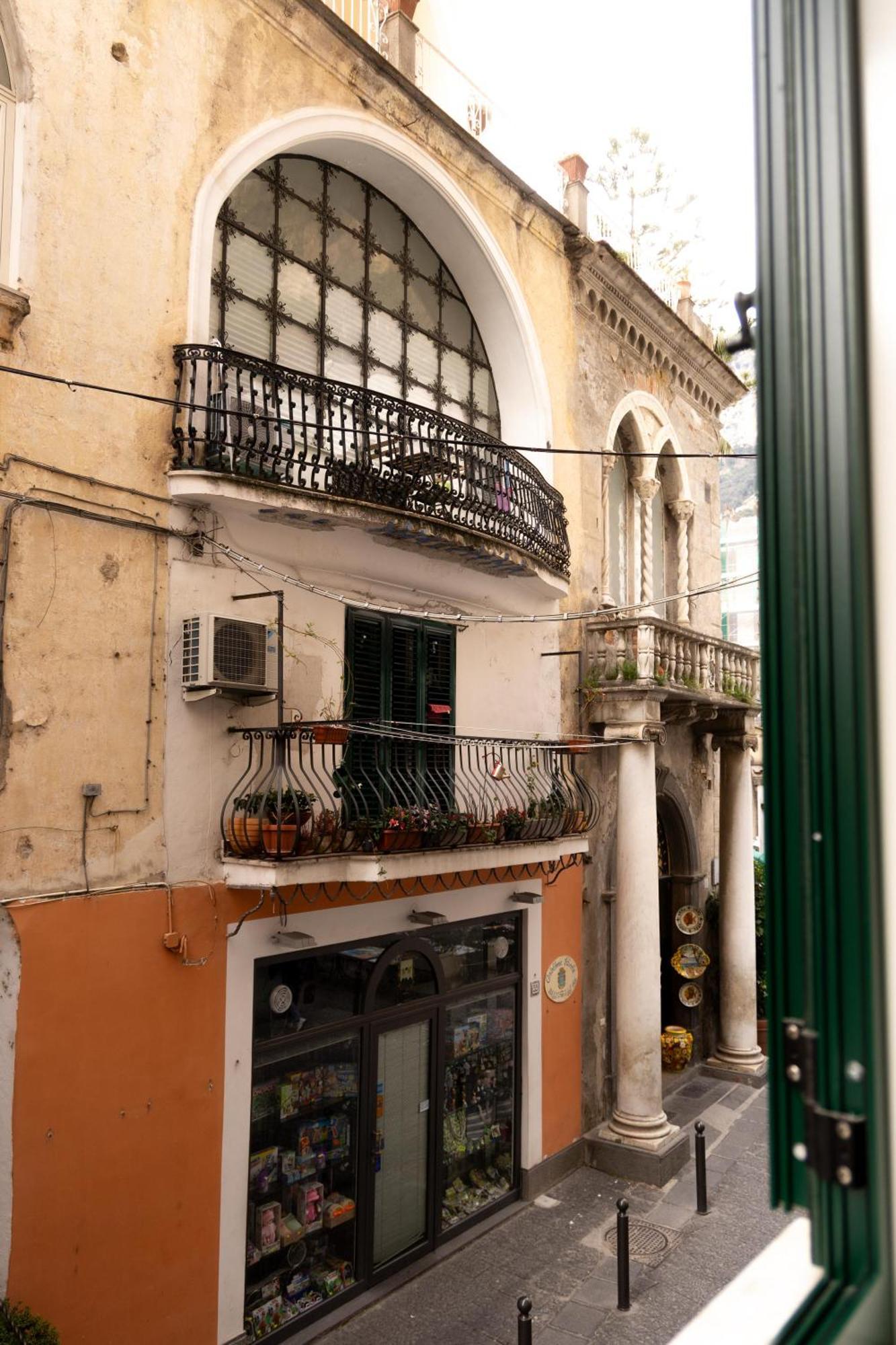 Appartamento Al Corso Amalfi Esterno foto